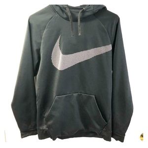 2 Nike Men’s Sweatshirts Size Medium.